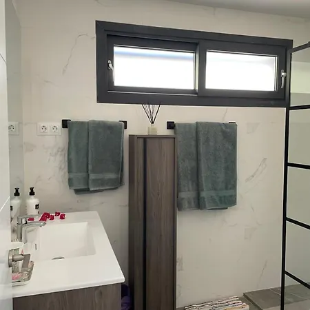 ベッド・アンド・ブレックファスト Vista De La Roca エステポナ