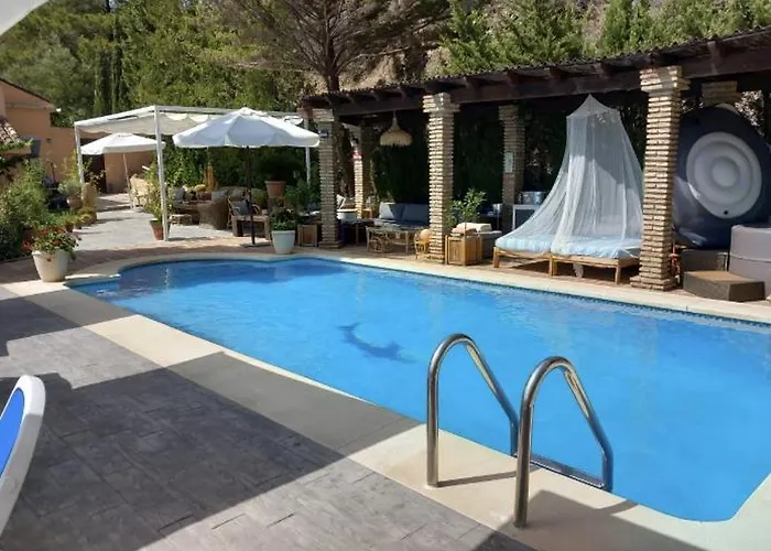 Vista De La Roca Bed & Breakfast Estepona