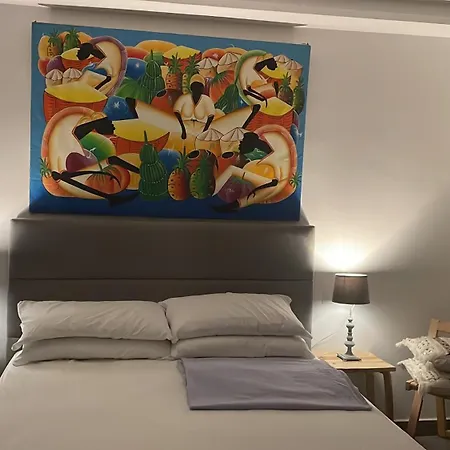 Vista De La Roca Bed & Breakfast Estepona